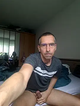 Geiler-boy313 online show from 04.19.26