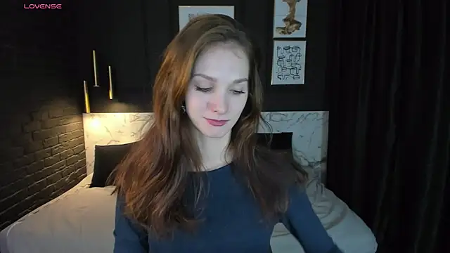 MirandaGlow online show from 01.28.25