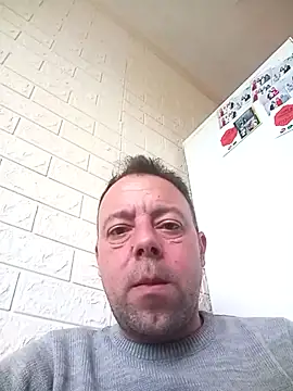 Snapshot of david_geam chatting on 12.22.24 david geam online show from 12.22.24