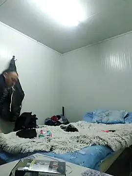 Snapshot of david_geam chatting on 12.26.24 david geam online show from 12.26.24