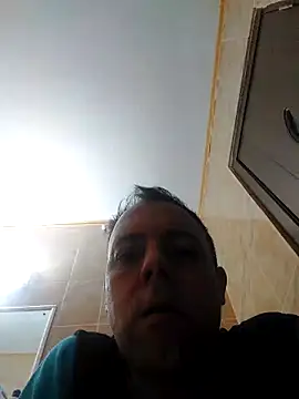 Snapshot of david_geam chatting on 01.06.25 david geam online show from 01.06.25