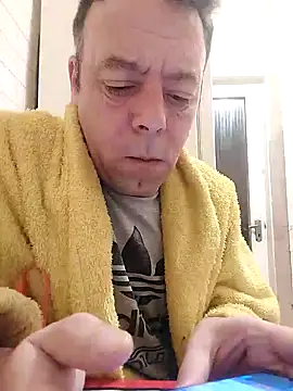 Snapshot of david_geam chatting on 01.24.25 david geam online show from 01.24.25