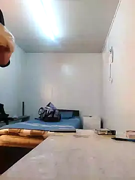 Snapshot of david_geam chatting on 02.09.25 david geam online show from 02.09.25