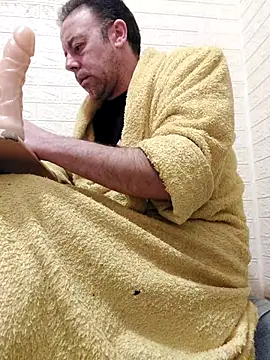 Snapshot of david_geam chatting on 03.12.25 david geam online show from 03.12.25