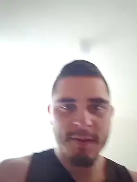 Snapshot of Fuyuichirou chatting on 02.07.25 Fuyuichirou online show from 02.07.25