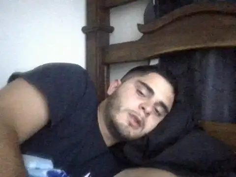 Snapshot of Fuyuichirou chatting on 12.18.25 Fuyuichirou online show from 12.18.25