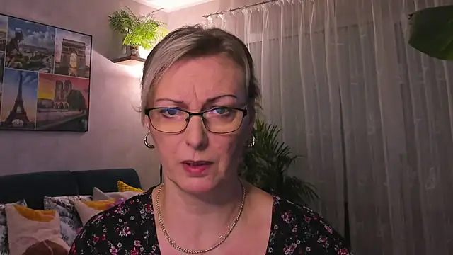 vanessa chat online show from 02.03.25