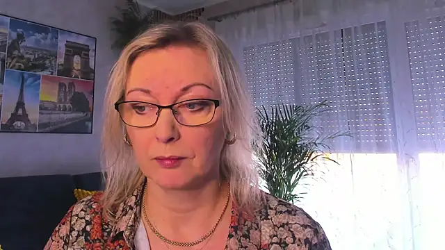 vanessa chat online show from 02.25.26