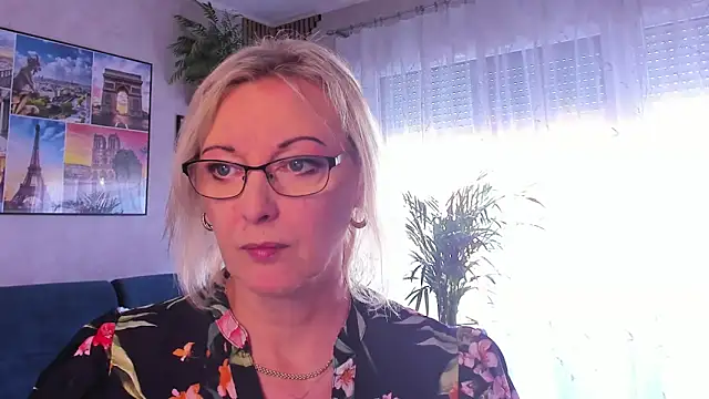 vanessa chat online show from 05.03.26