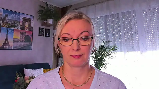 vanessa chat online show from 05.11.26