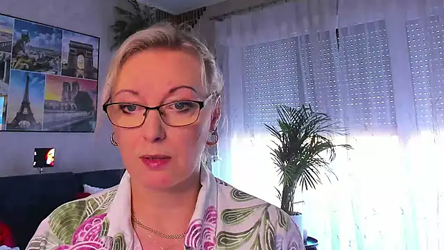 vanessa chat online show from 05.25.26
