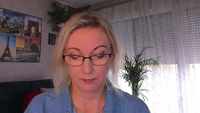 vanessa chat online show from 07.15.26