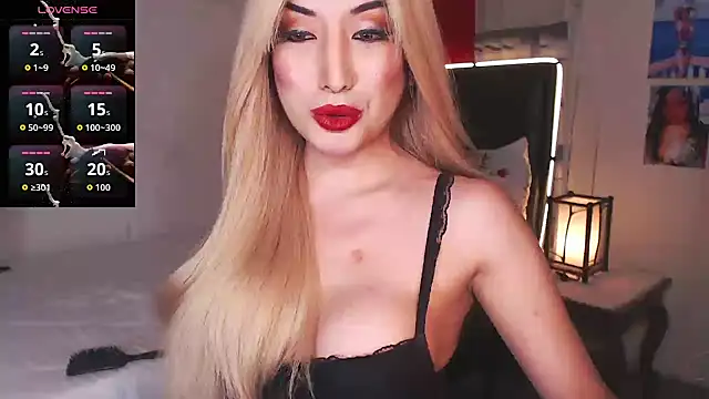 Snapshot of Alluring_Lordess chatting on 10.09.25 Alluring Lordess online show from 10.09.25