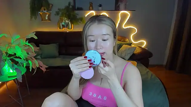 PollyOcean online show from 02.01.25