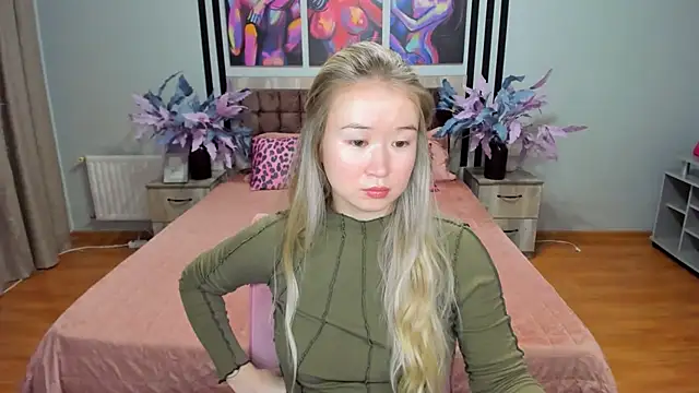 PollyOcean online show from 09.26.25