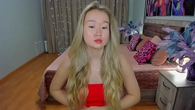 PollyOcean online show from 11.14.25