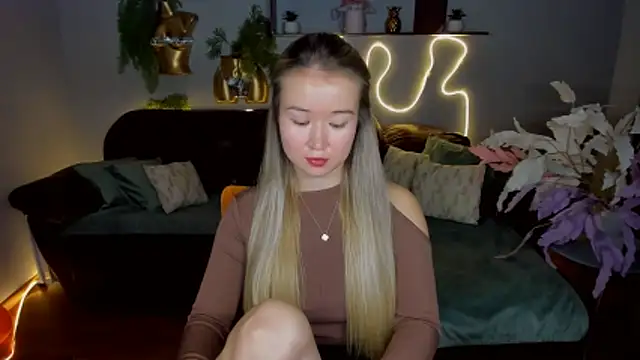 PollyOcean online show from 11.24.25