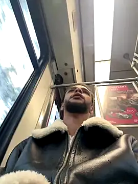 Lionayowe online show from 11.01.25