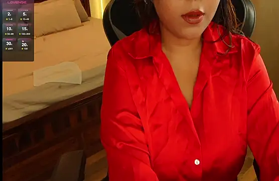 sneha hussy online show from 10.14.25