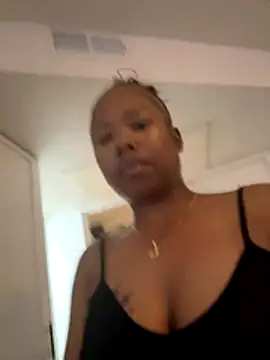 Snapshot of NaomiLust90 chatting on 12.14.25 NaomiLust90 online show from 12.14.25