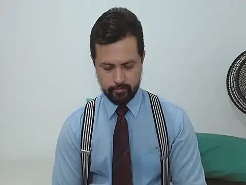 Snapshot of TRIISTAN_KING10 chatting on 12.10.24 TRIISTAN KING10 online show from 12.10.24