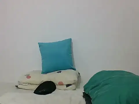 Snapshot of TRIISTAN_KING10 chatting on 01.15.25 TRIISTAN KING10 online show from 01.15.25