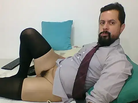 Snapshot of TRIISTAN_KING10 chatting on 02.10.25 TRIISTAN KING10 online show from 02.10.25