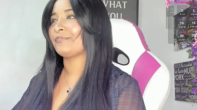 paola ih online show from 12.26.24