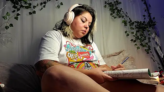 Satyn doll online show from 12.02.24