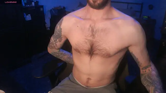 SexxxyLouis online show from 11.02.25