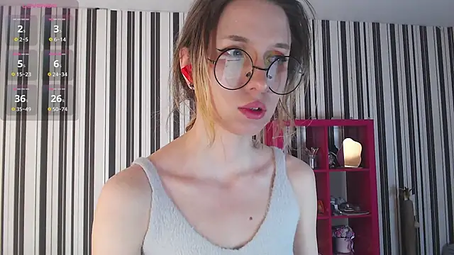  Hanna Moon  online show from 03.05.25