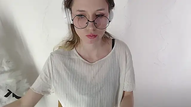  Hanna Moon  online show from 02.07.26