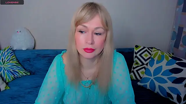 EllenMoore online show from 04.22.26