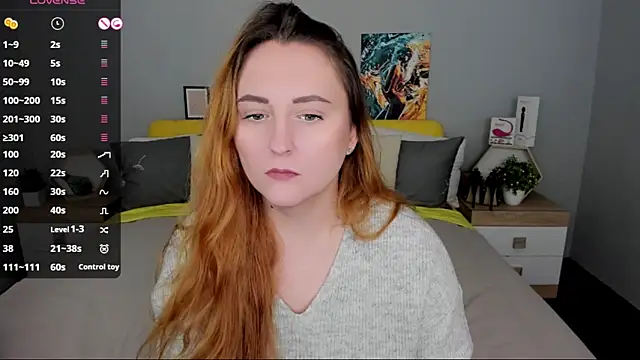 Snapshot of BabeLessi chatting on 12.05.25 BabeLessi online show from 12.05.25