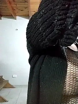 Snapshot of AyantiPonz79 chatting on 09.20.25 AyantiPonz79 online show from 09.20.25