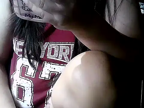 Snapshot of XbighotbootyX chatting on 11.03.25 XbighotbootyX online show from 11.03.25