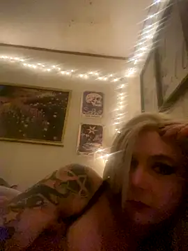 Heavenleigh33 online show from 12.03.25