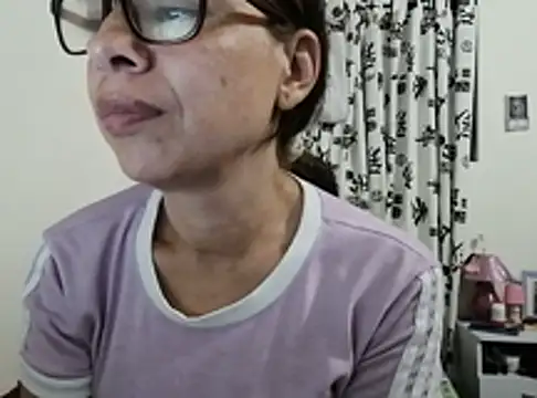 Snapshot of mari657 chatting on 01.14.25 mari657 online show from 01.14.25