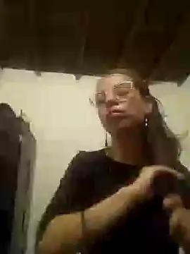 Snapshot of mari657 chatting on 02.27.25 mari657 online show from 02.27.25