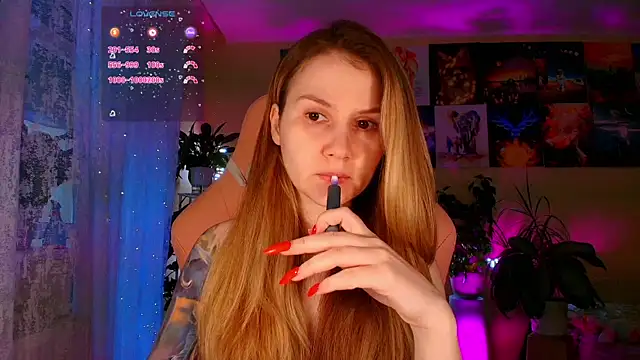 Snapshot of GoodWitch_ chatting on 11.26.25 GoodWitch online show from 11.26.25