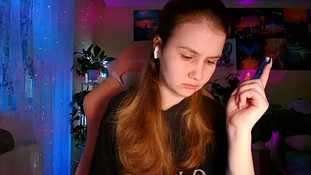 GoodWitch  online show from 12.17.25