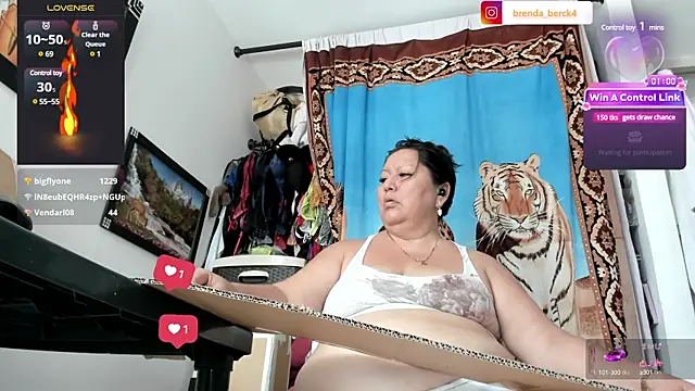 Brenda Berck  online show from 03.04.25