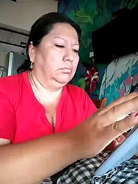 Snapshot of Brenda_Berck_ chatting on 11.20.25 Brenda Berck online show from 11.20.25