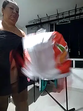 Brenda Berck  online show from 03.07.26