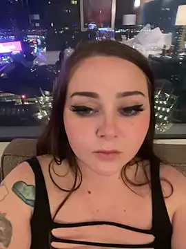 Kira tattoo online show from 02.22.25