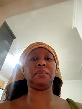 Bootyliciouse21X online show from 11.30.25