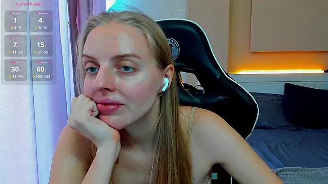 Snapshot of Jam_cream chatting on 10.14.25 Jam cream online show from 10.14.25