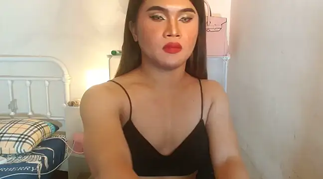 Snapshot of JustineBIGCUM chatting on 02.19.25 JustineBIGCUM online show from 02.19.25