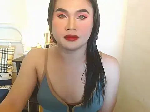 JustineBIGCUM online show from 12.04.25