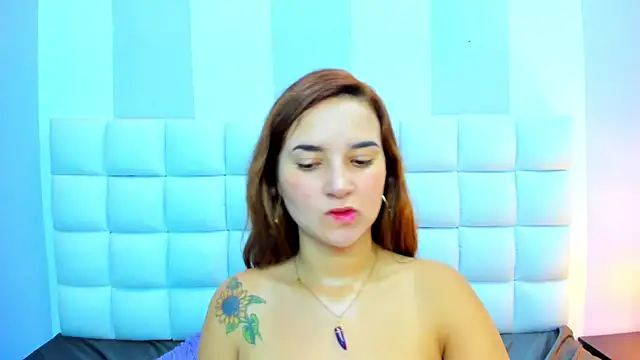 Snapshot of teresasroom_ chatting on 12.14.25 teresasroom online show from 12.14.25